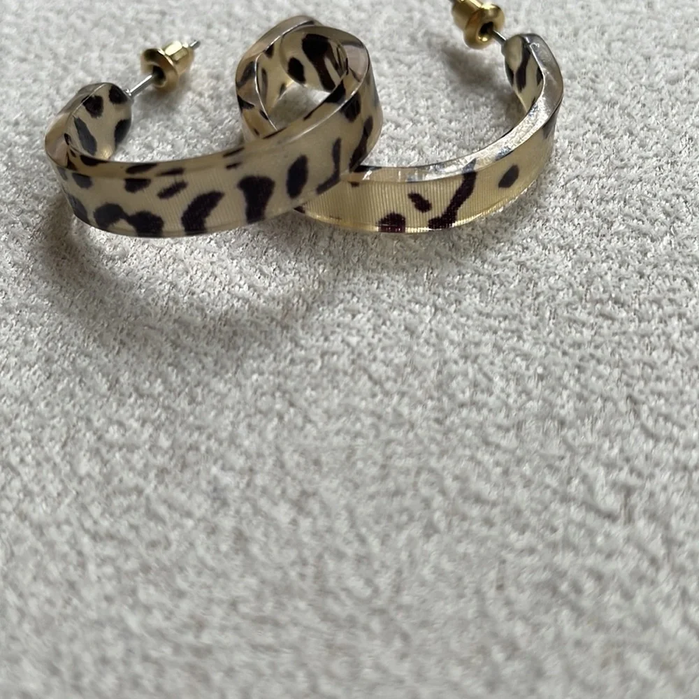 Cheetah print open hoops